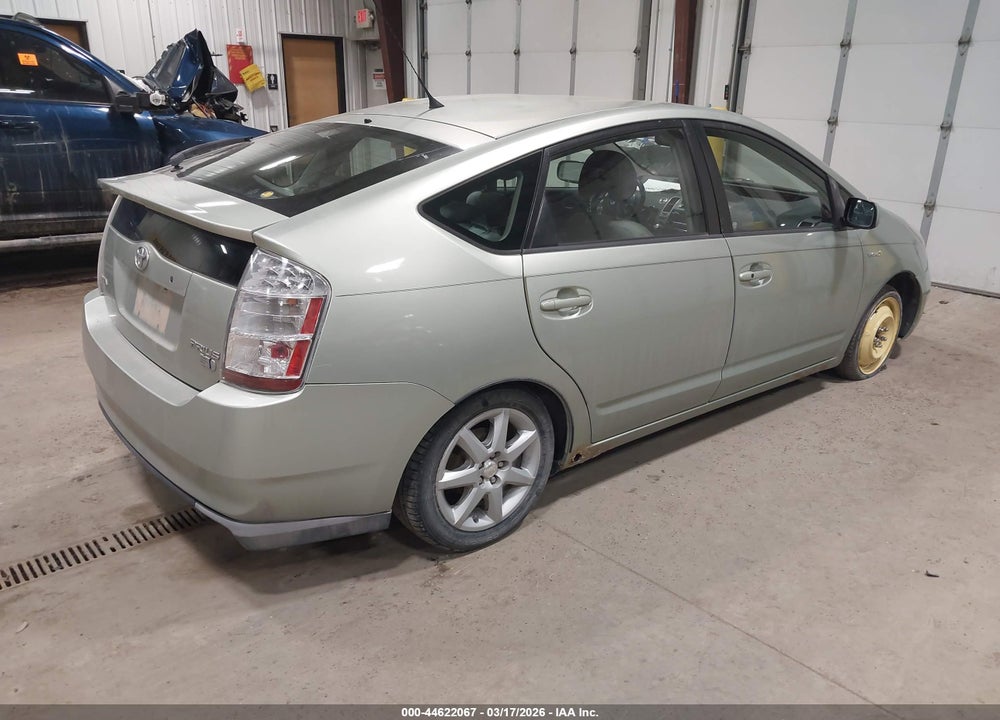 2007 TOYOTA PRIUS TOURING VIN: JTDKB20U673286818