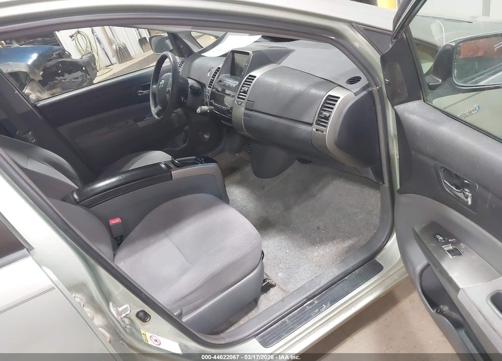 2007 TOYOTA PRIUS TOURING VIN: JTDKB20U673286818