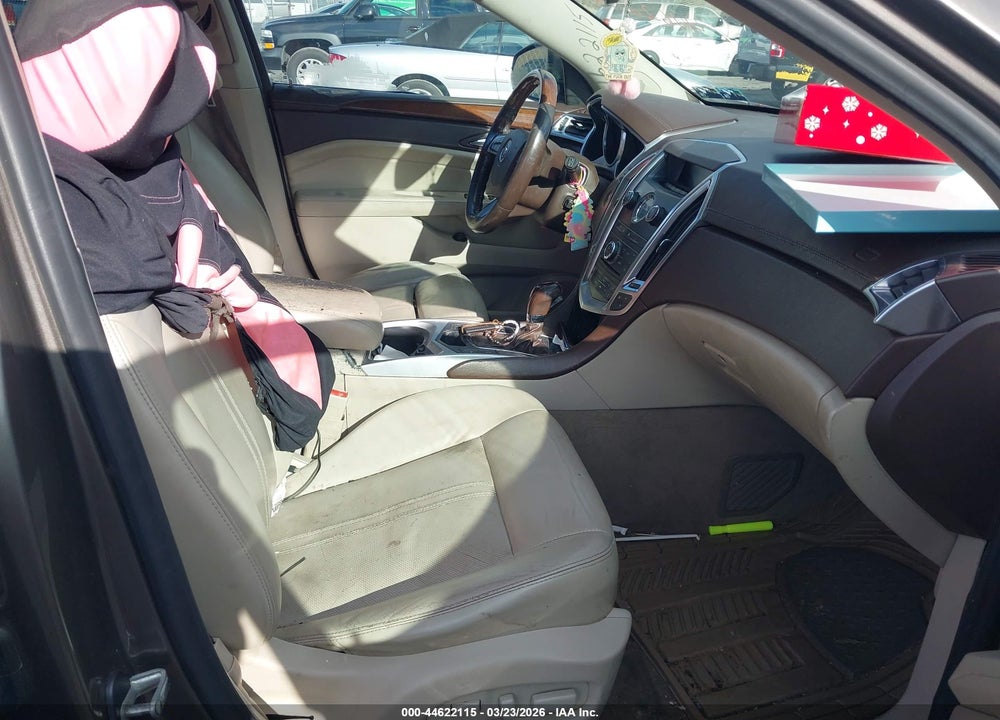 2011 CADILLAC SRX LUXURY COLLECTION VIN: 3GYFNDEYXBS570871