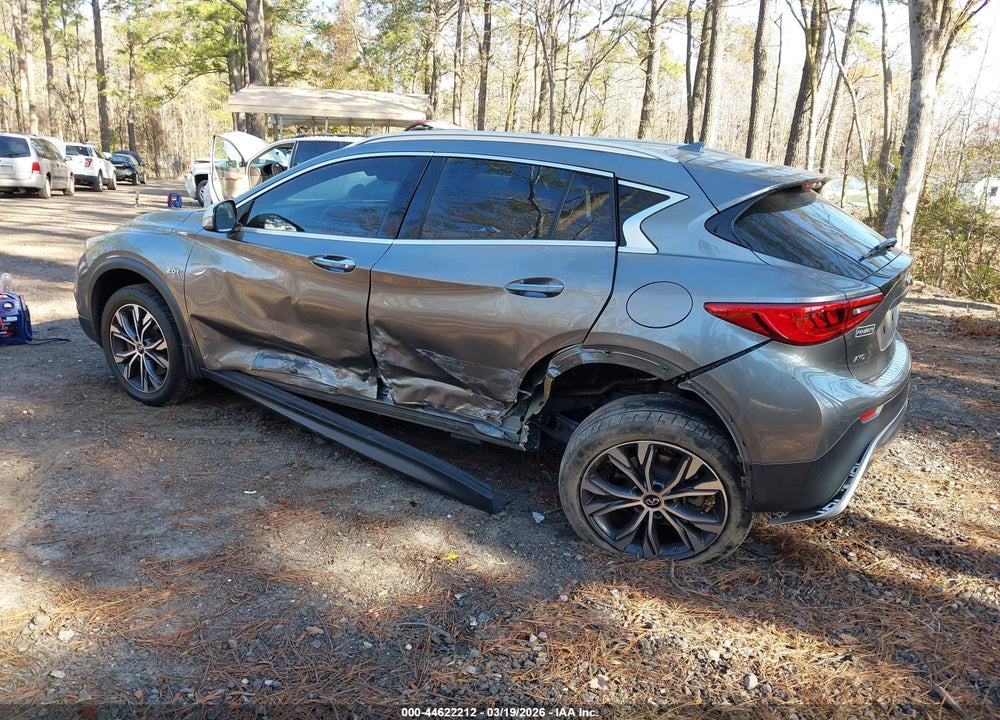 2017 INFINITI QX30 PREMIUM VIN: SJKCH5CR0HA030387