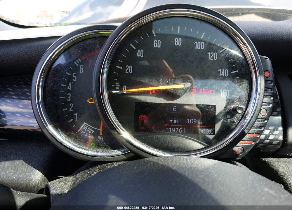 2015 MINI HARDTOP COOPER S VIN: WMWXP7C55F2A60024