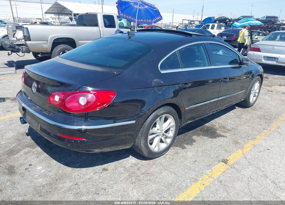 2010 VOLKSWAGEN CC LUXURY VIN: WVWHP7AN7AE559289