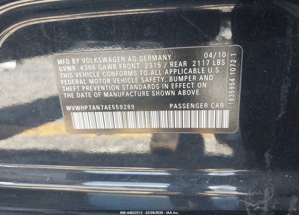 2010 VOLKSWAGEN CC LUXURY VIN: WVWHP7AN7AE559289