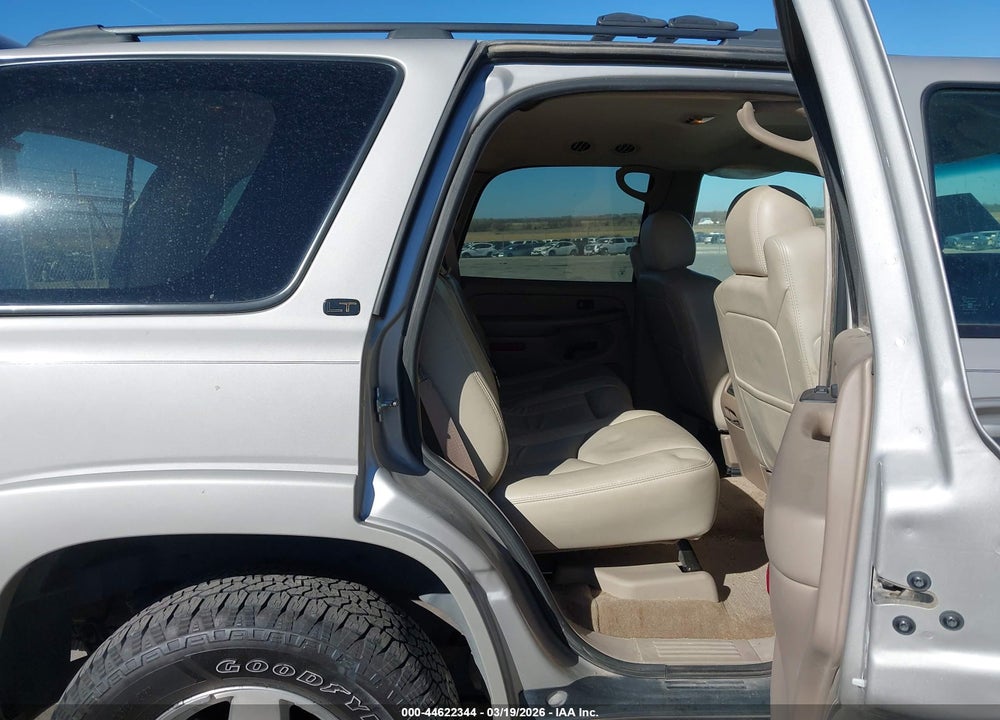 2005 CHEVROLET TAHOE LT VIN: 1GNEK13TX5J206513