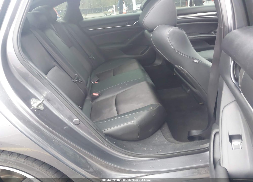 2019 HONDA ACCORD SPO VIN: 1HGCV1F35KA082098