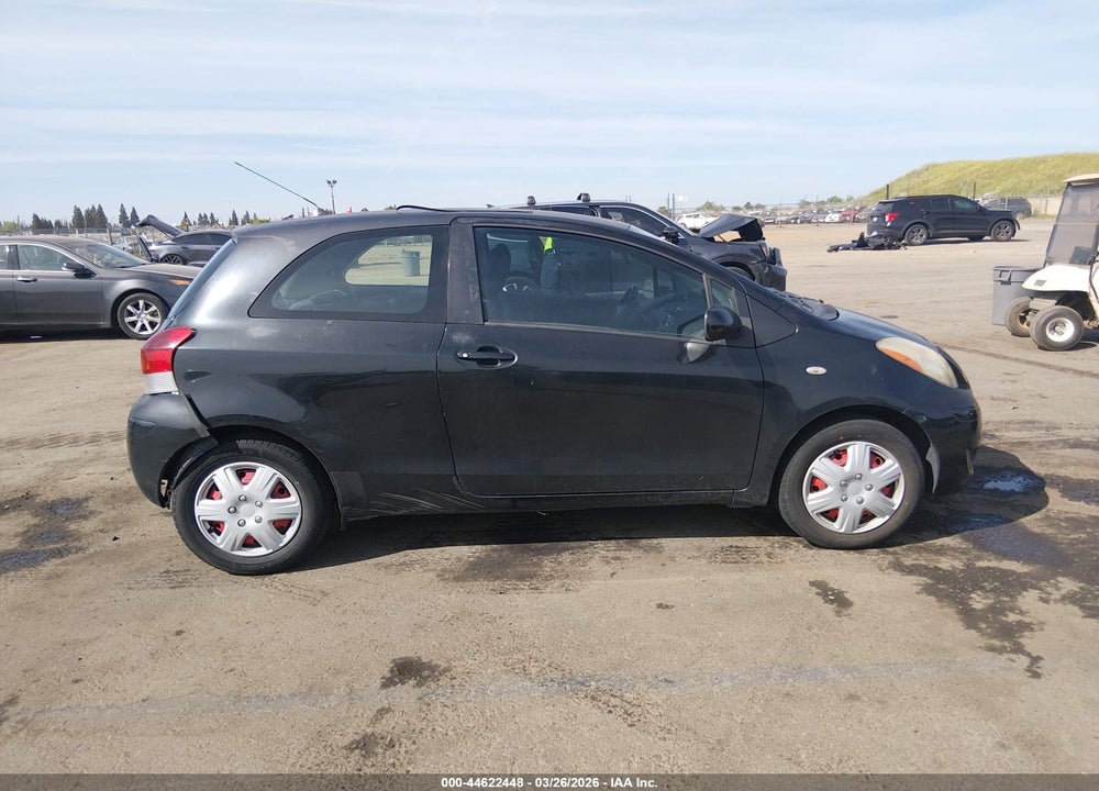 2009 TOYOTA YARIS VIN: JTDJT903095278438