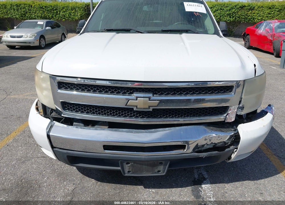 2011 CHEVROLET SILVERADO 1500 LT VIN: 1GCRCSE08BZ221198