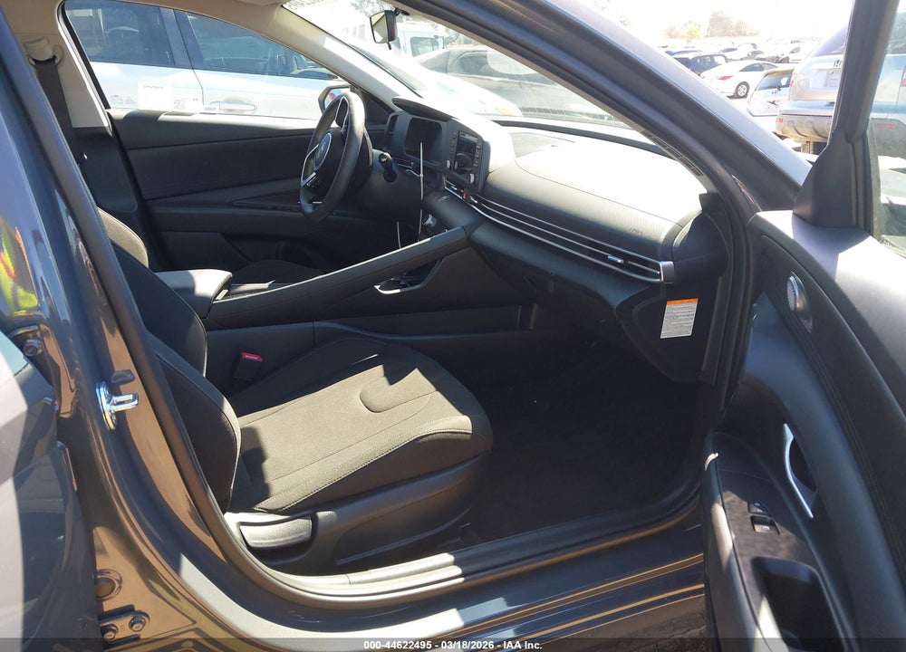 2025 HYUNDAI ELANTRA HYBRID BLUE VIN: KMHLM4DJ3SU150588