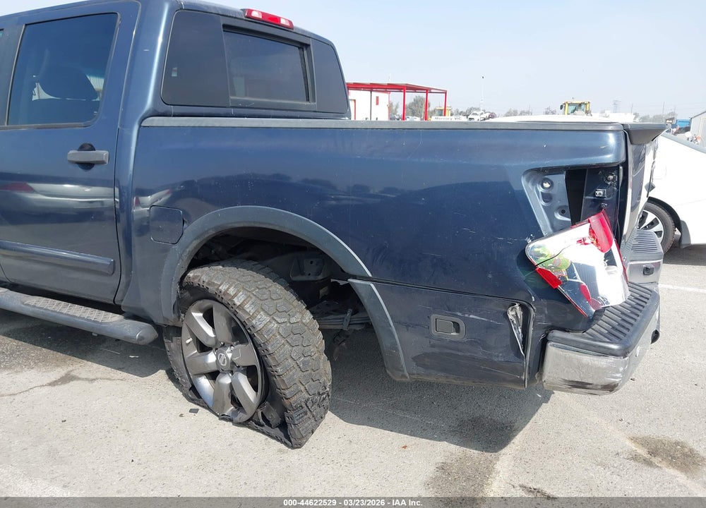 2015 NISSAN TITAN SV VIN: 1N6AA0ED3FN510607