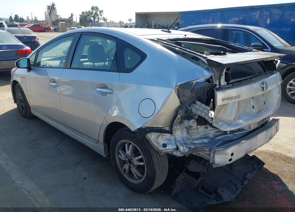 2011 TOYOTA PRIUS TWO VIN: JTDKN3DU8B0257953