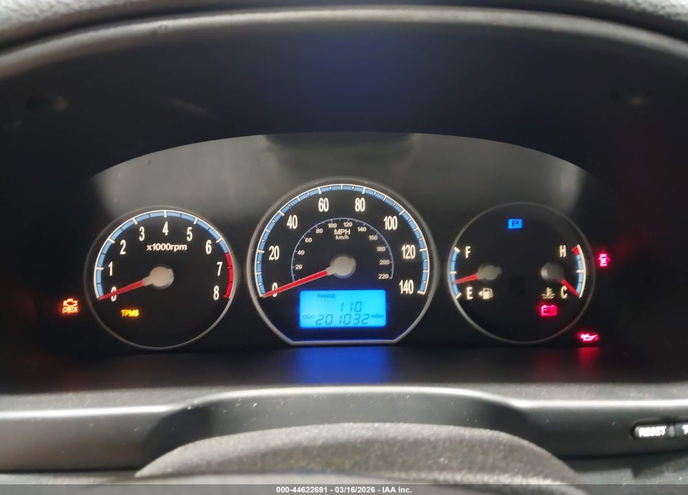 2009 HYUNDAI SANTA FE GLS VIN: 5NMSG13D49H272976