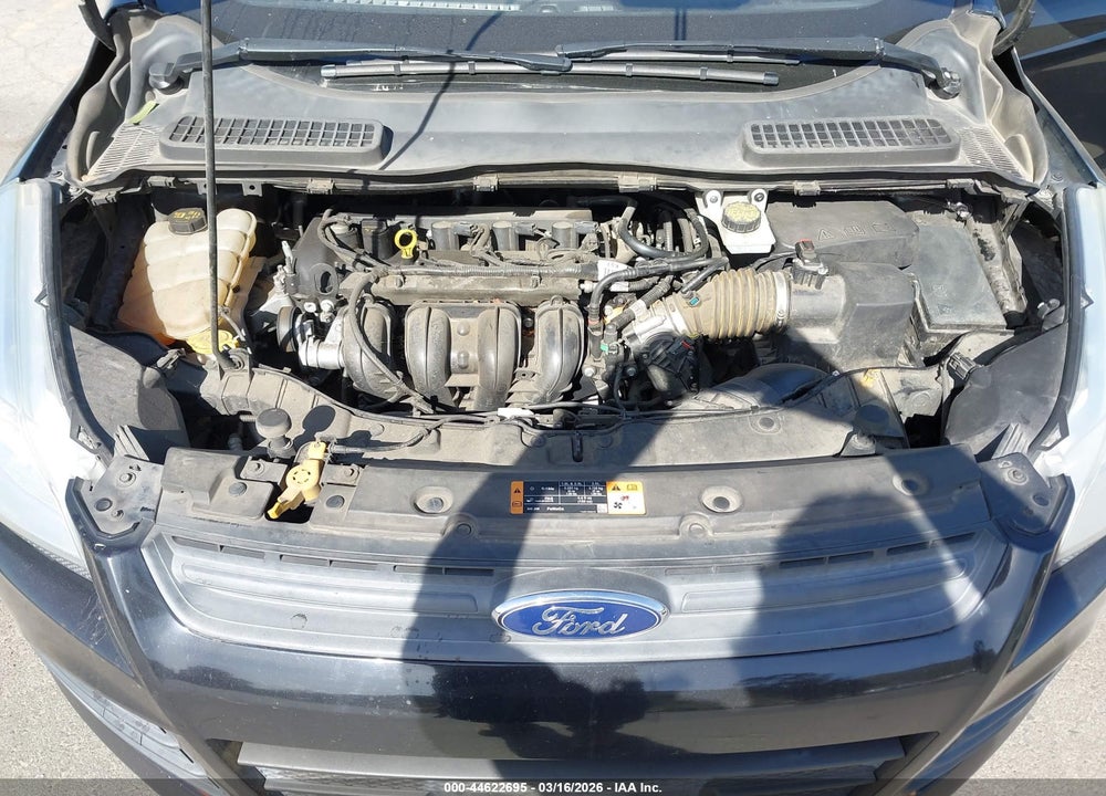 2016 FORD ESCAPE S VIN: 1FMCU0F7XGUC28043