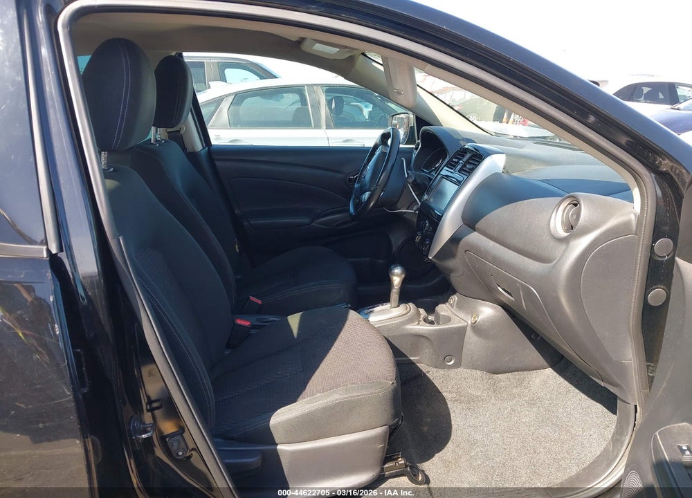 2018 NISSAN VERSA 1.6 SV VIN: 3N1CN7AP3JL879827