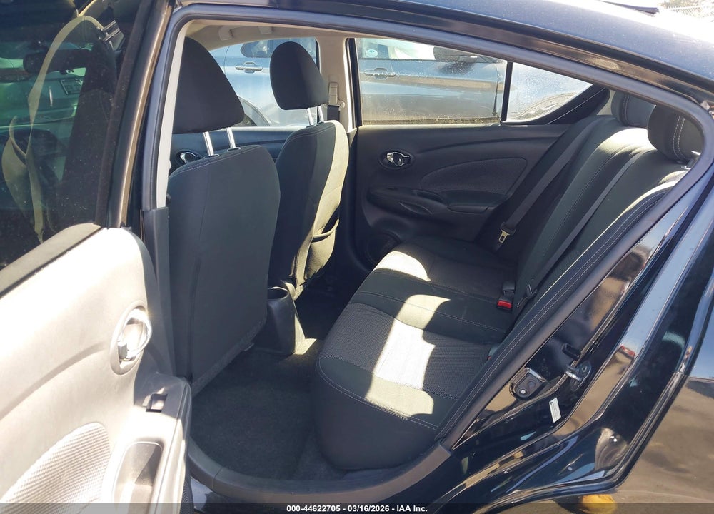 2018 NISSAN VERSA 1.6 SV VIN: 3N1CN7AP3JL879827