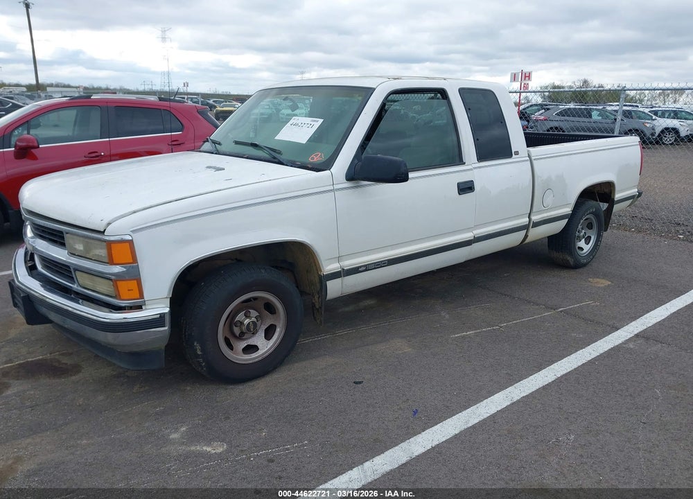 1998 CHEVROLET C1500 FLEETSIDE VIN: 2GCEC19R9W1113298