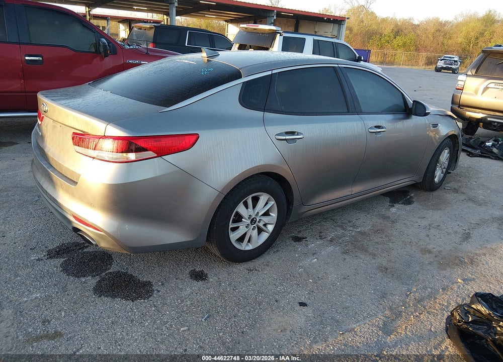 2018 KIA OPTIMA LX VIN: 5XXGT4L36JG239345