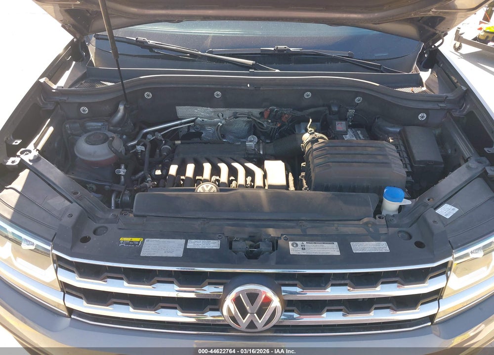 2018 VOLKSWAGEN ATLAS 3.6L V6 SE/3.6L V6 SE W/TECHNOLOGY VIN: 1V2LR2CA3JC548981