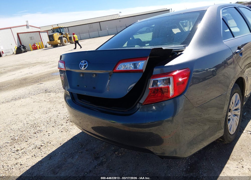 2013 TOYOTA CAMRY L VIN: 4T1BF1FK1DU725042