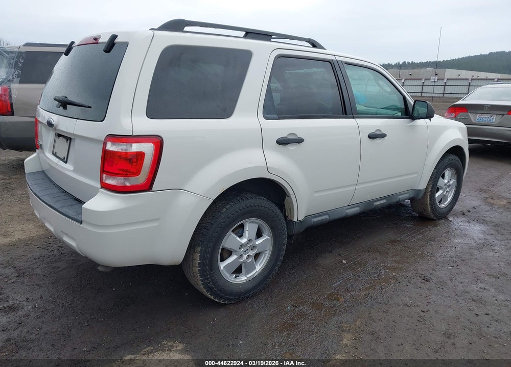 2009 FORD ESCAPE XLT VIN: 1FMCU03759KD06926