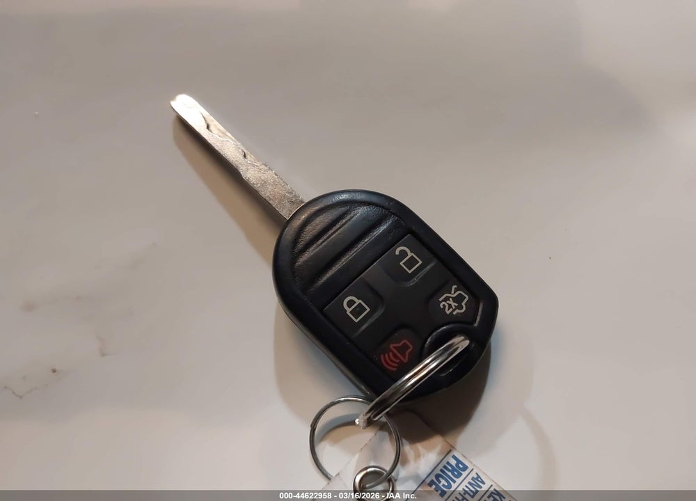 2014 FORD FOCUS SE VIN: 1FADP3K25EL336235