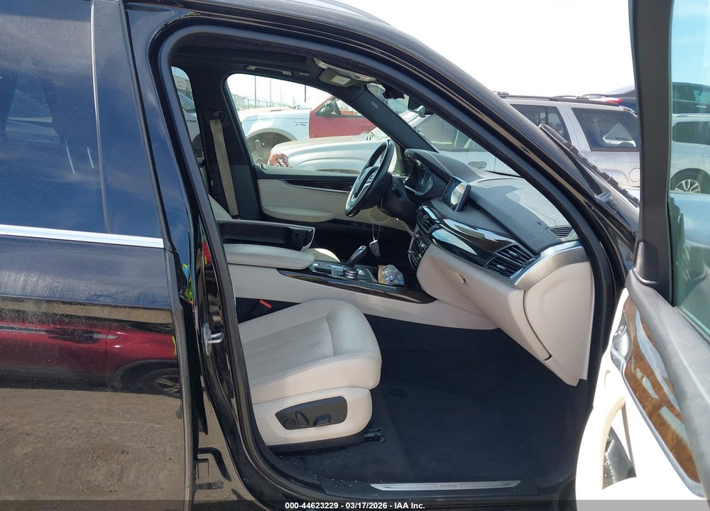 2017 BMW X5 XDRIVE35I VIN: 5UXKR0C37H0V77185