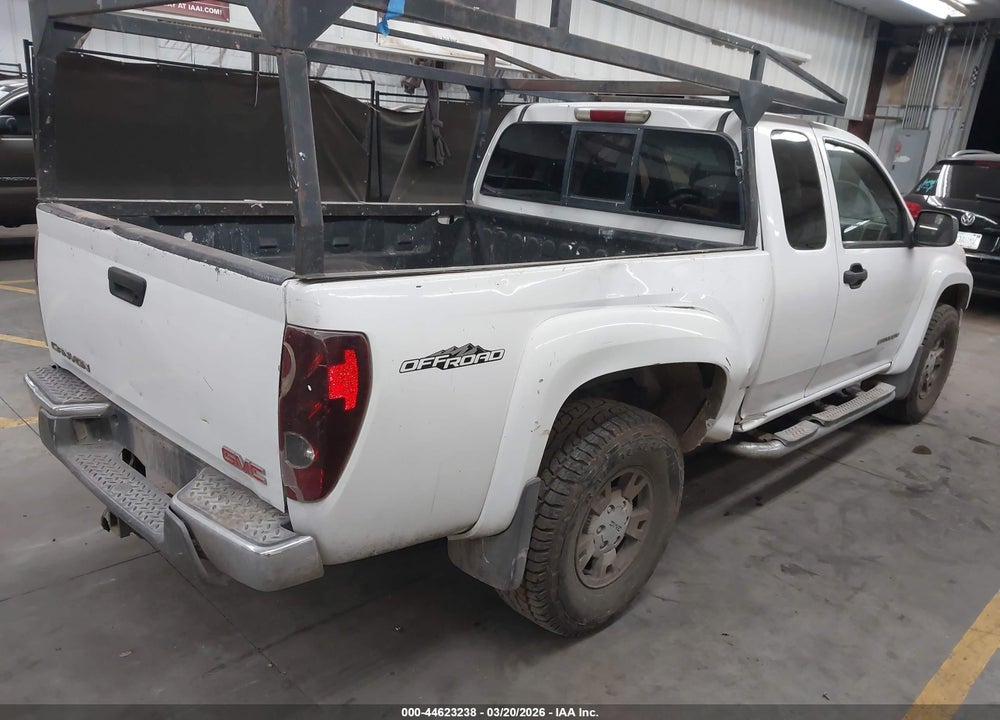 2005 GMC CANYON SLE VIN: 1GTDS196158103235