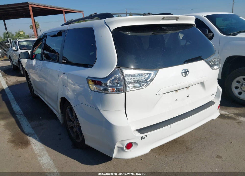 2012 TOYOTA SIENNA SE 8 PASSENGER VIN: 5TDXK3DC4CS217230