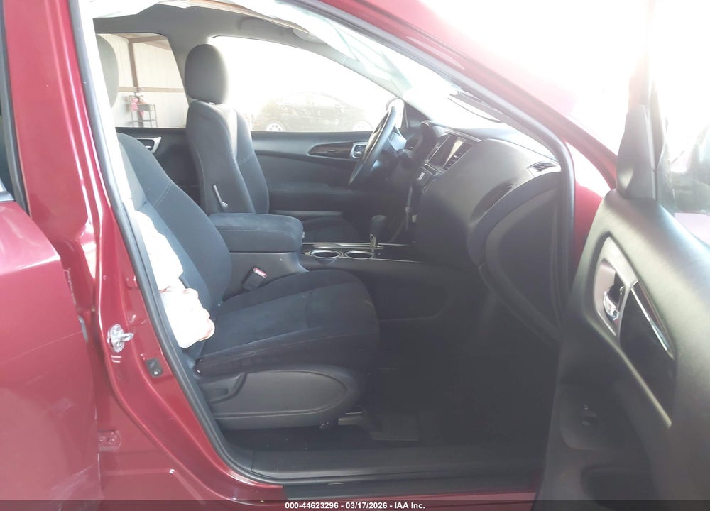 2016 NISSAN PATHFINDER PLATINUM/S/SL/SV VIN: 5N1AR2MN1GC636037