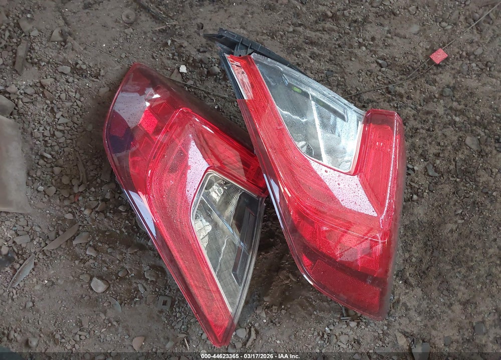 2021 HONDA CIVIC EX VIN: 19XFC1F38ME011625