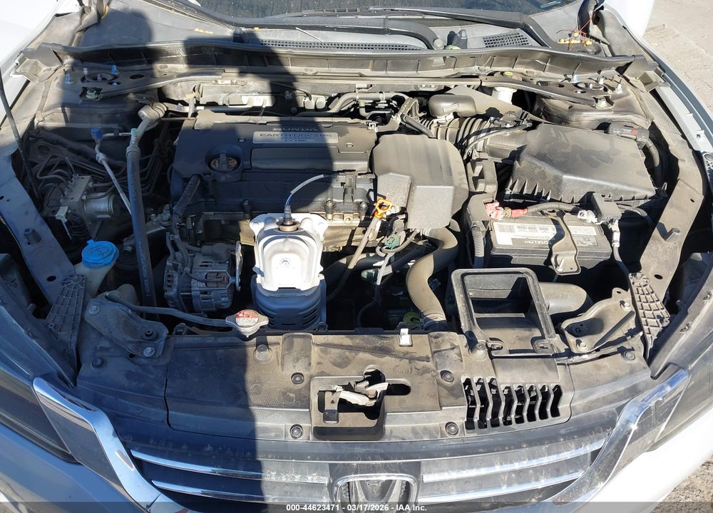 2013 HONDA ACCORD EX-L VIN: 1HGCR2F85DA266711