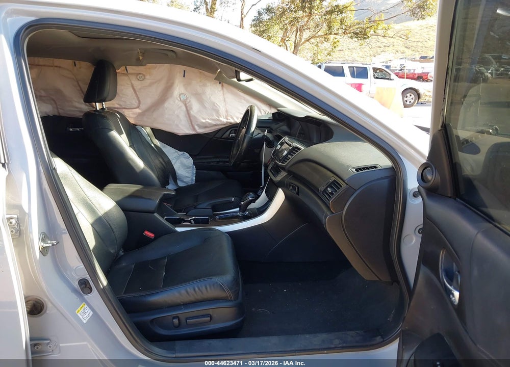 2013 HONDA ACCORD EX-L VIN: 1HGCR2F85DA266711
