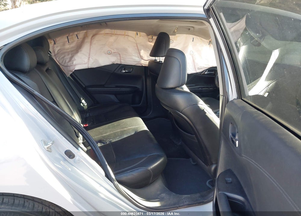 2013 HONDA ACCORD EX-L VIN: 1HGCR2F85DA266711