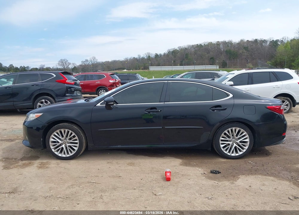 2013 LEXUS ES 350 VIN: JTHBK1GG5D2038439