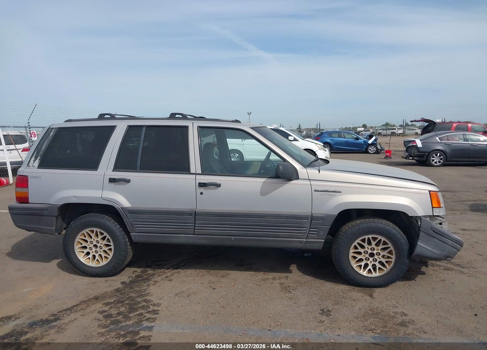 1995 JEEP GRAND CHEROKEE LAREDO VIN: 1J4GZ58S6SC573102