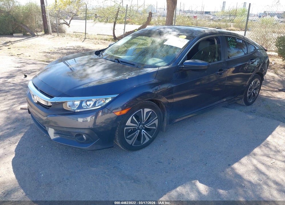 2018 HONDA CIVIC EX-L VIN: JHMFC1F74JX006354