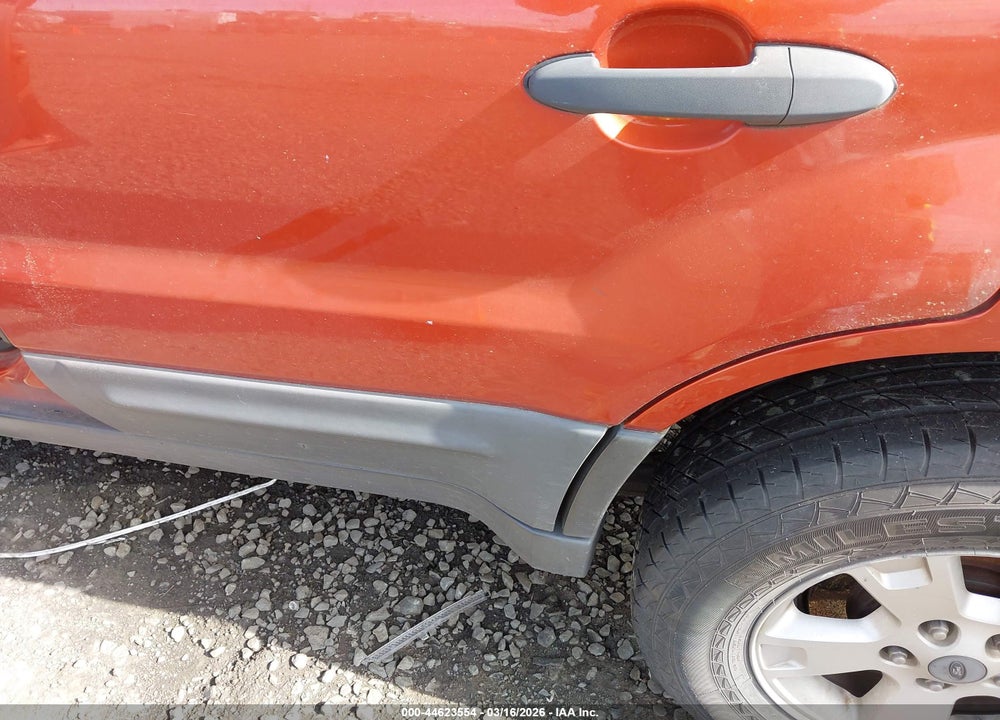 2007 FORD ESCAPE XLT/XLT SPORT VIN: 1FMYU93147KA44139