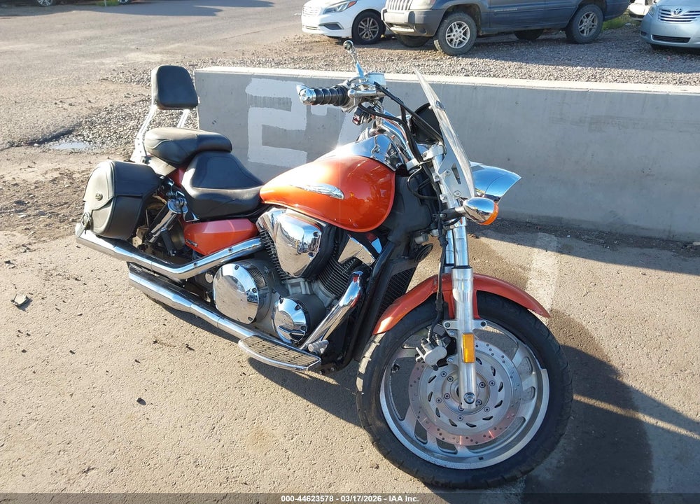 2006 HONDA VTX1300 C VIN: 1HFSC55096A201751
