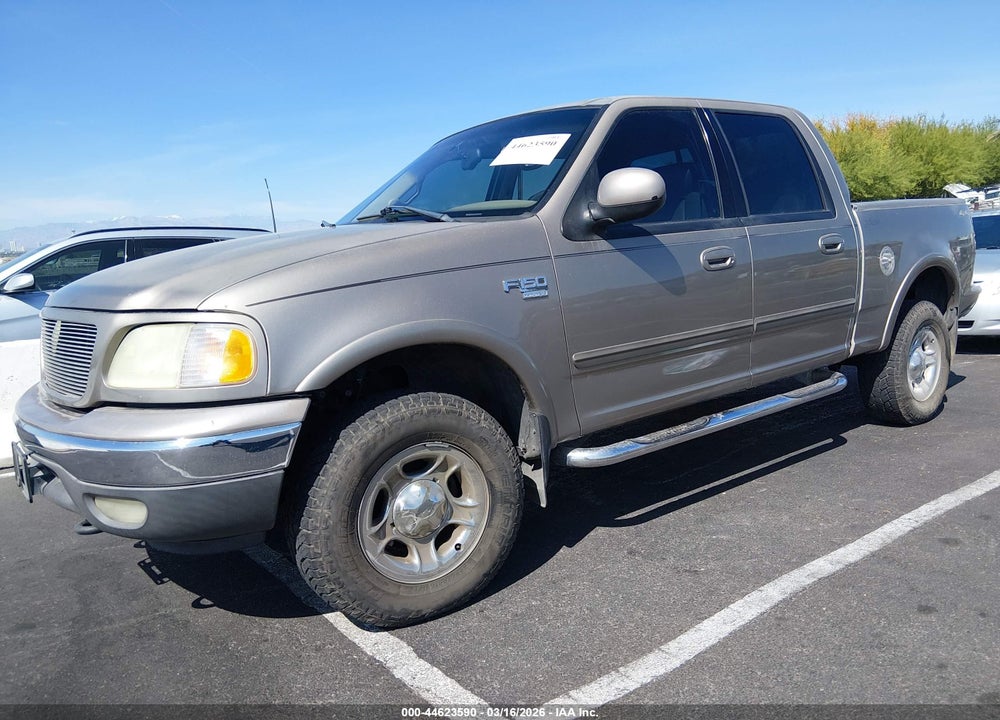 2002 FORD F-150 LARIAT/XLT VIN: 1FTRW08L02KC06236