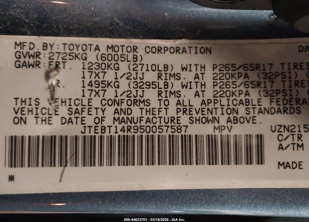 2005 TOYOTA 4RUNNER SR5 V8 VIN: JTEBT14R950057587