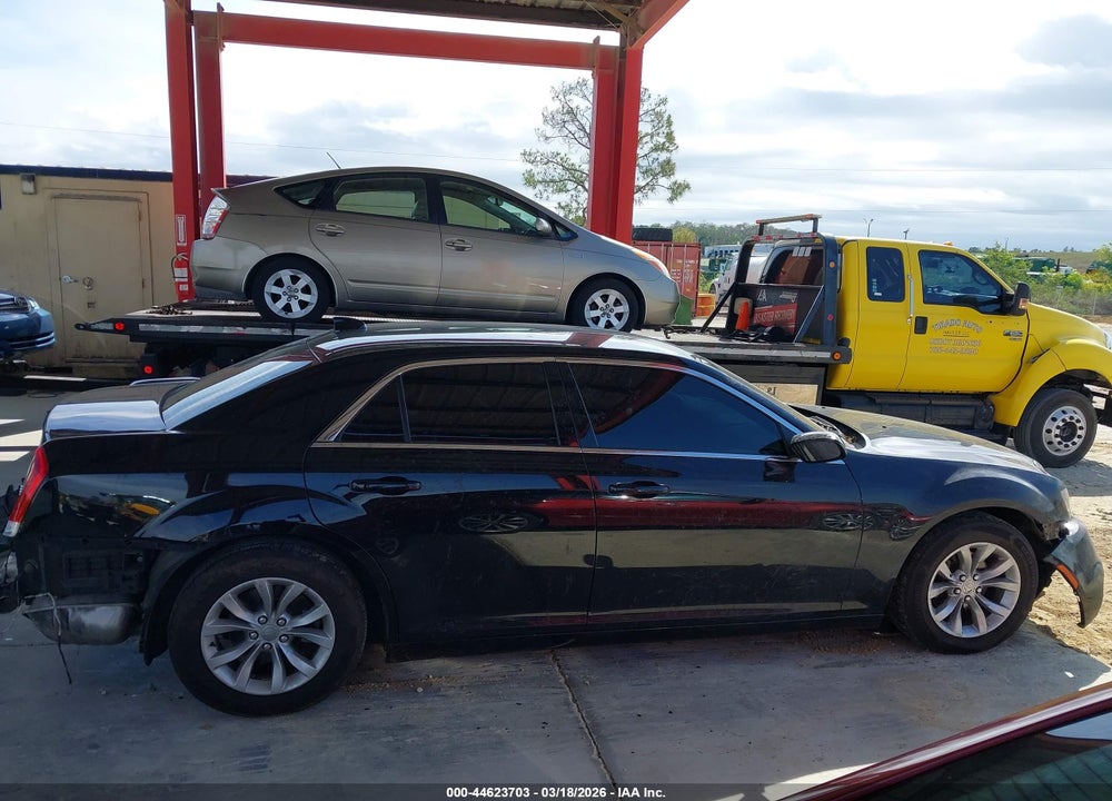 2021 CHRYSLER 300 TOURING VIN: 2C3CCAAG4MH629952