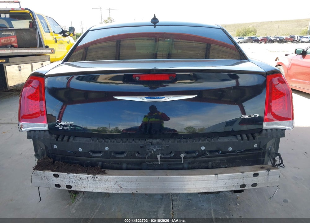 2021 CHRYSLER 300 TOURING VIN: 2C3CCAAG4MH629952