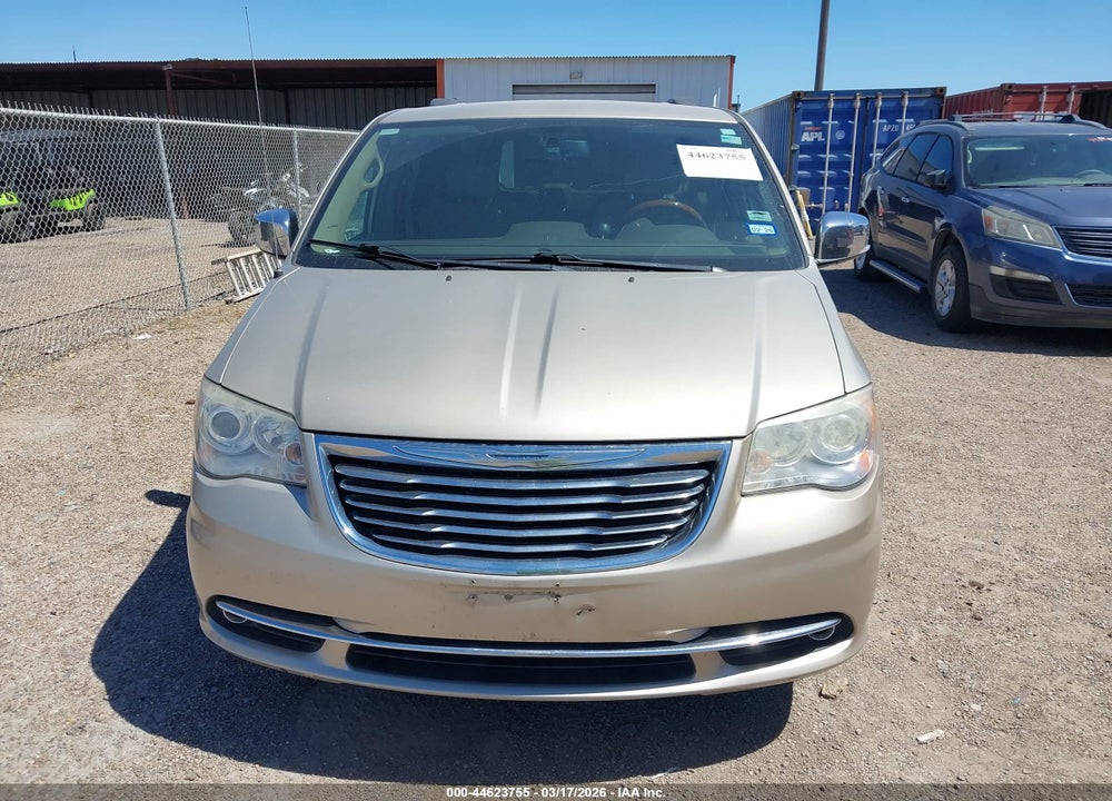 2014 CHRYSLER TOWN & COUNTRY LIMITED VIN: 2C4RC1GG1ER115369