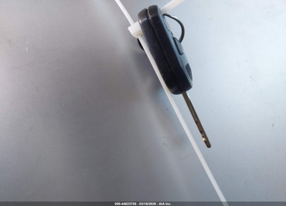 2010 FORD ESCAPE XLT VIN: 1FMCU0DG1AKA13477