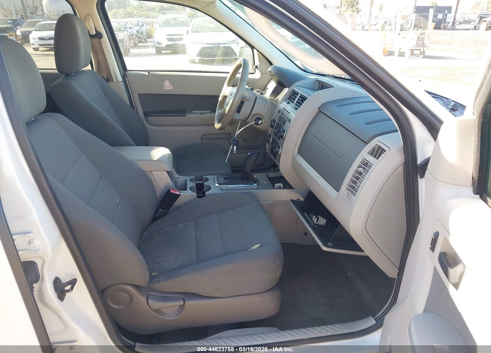 2010 FORD ESCAPE XLT VIN: 1FMCU0DG1AKA13477