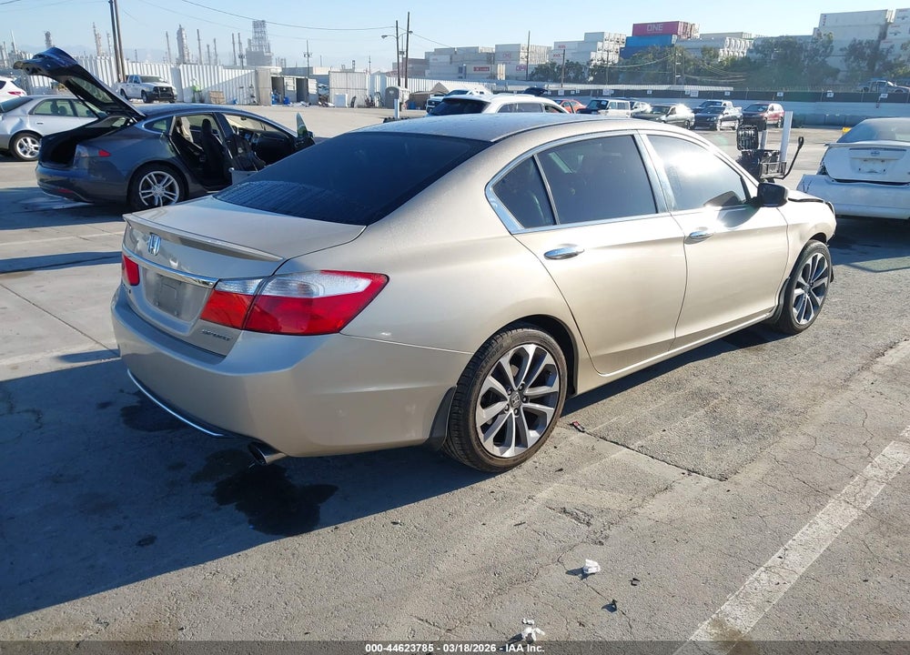 2015 HONDA ACCORD SPORT VIN: 1HGCR2F57FA136132