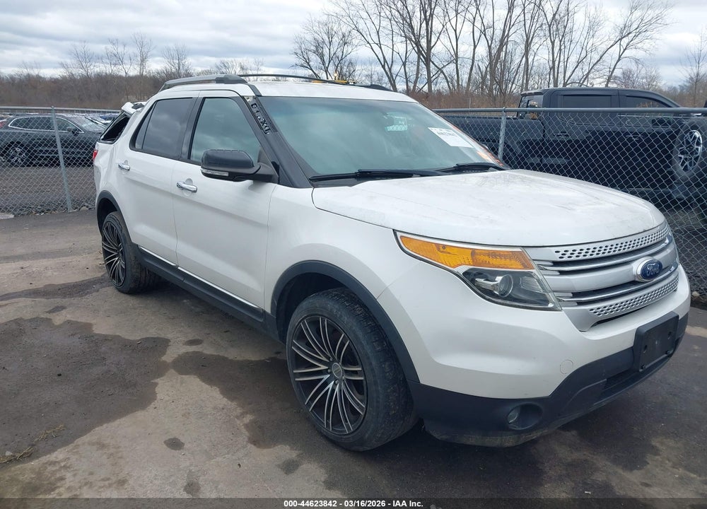 2014 FORD EXPLORER XLT VIN: 1FM5K8D82EGA98201