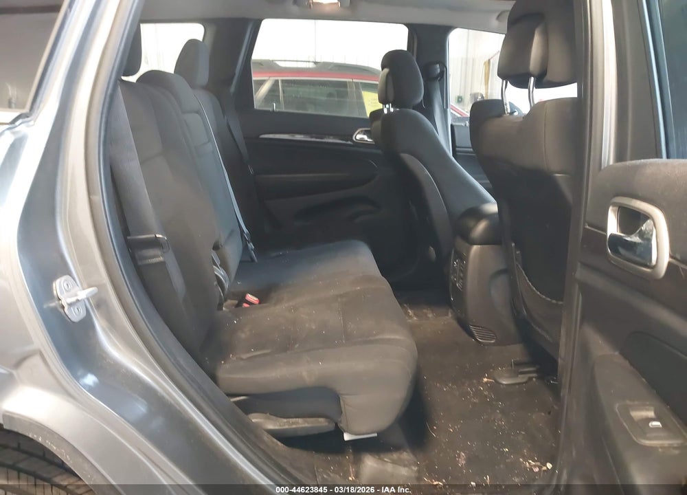 2012 JEEP GRAND CHEROKEE LAREDO VIN: 1C4RJFAG4CC304261