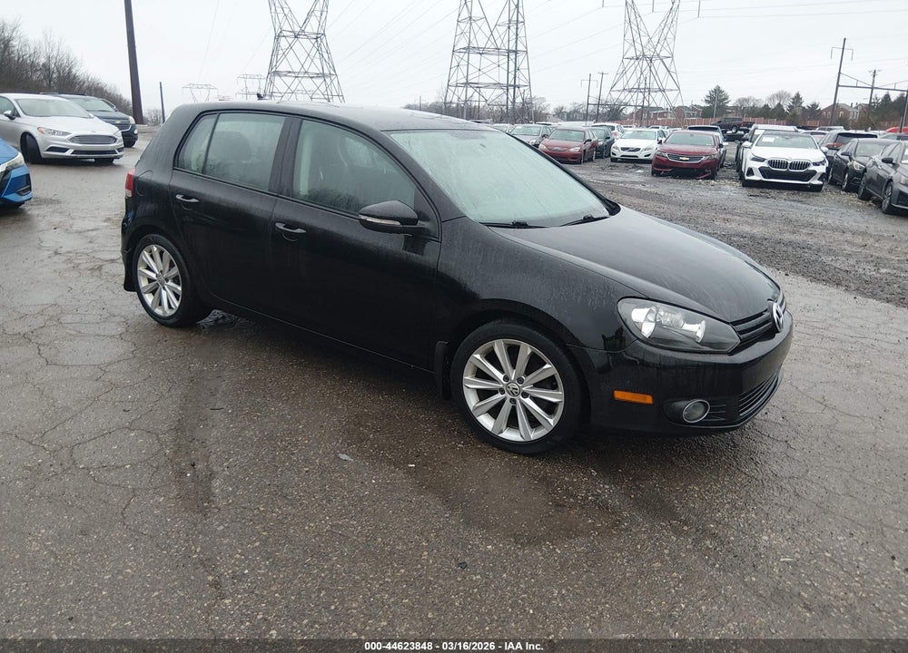 2014 VOLKSWAGEN GOLF 2.0L TDI VIN: WVWDM7AJ4EW011657