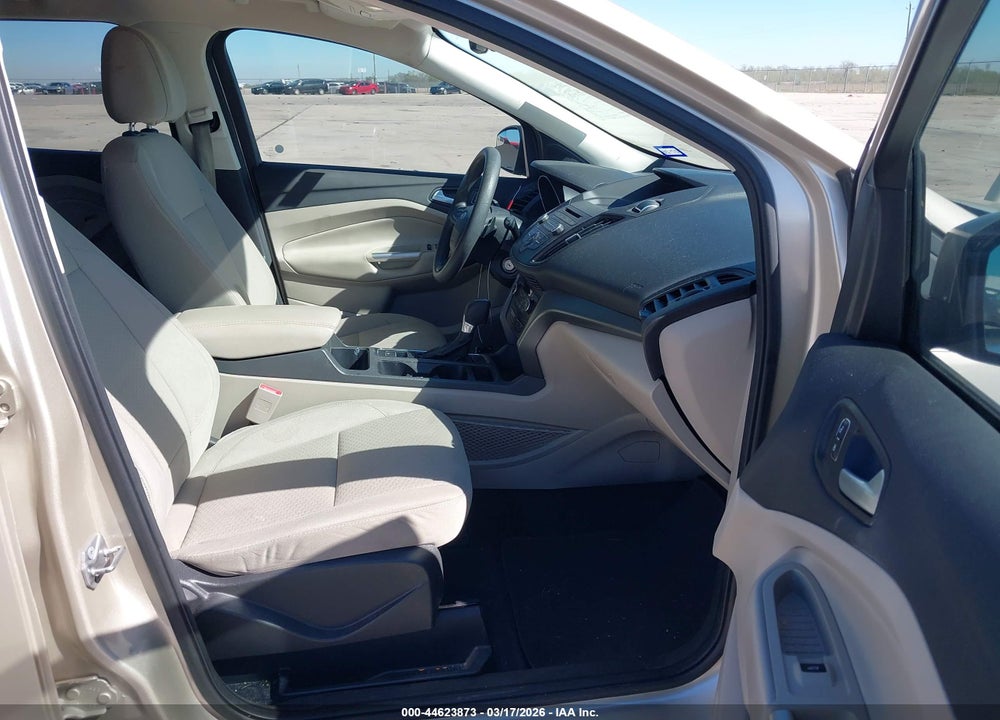 2017 FORD ESCAPE SE VIN: 1FMCU0GD3HUC10263