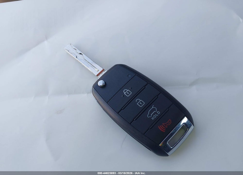 2016 KIA SOUL VIN: KNDJN2A29G7351329